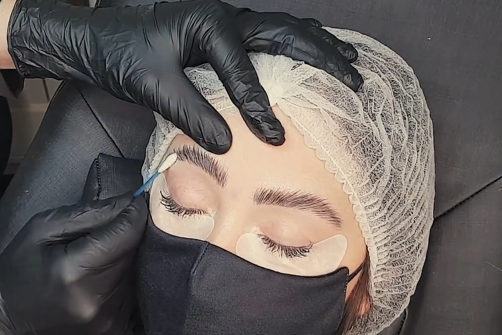 women`s brow lamination at clinic
